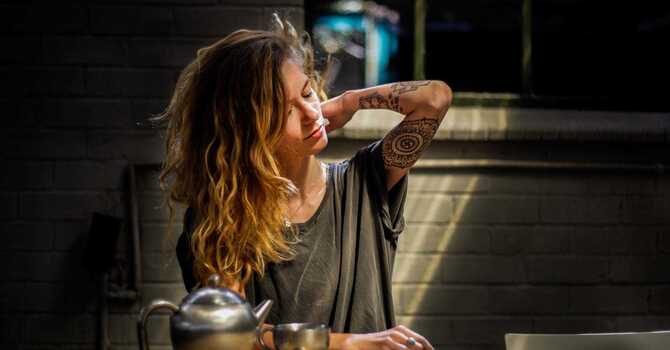 BEST 10 MINUTE “HAPPY SHOULDER” ROUTINE image